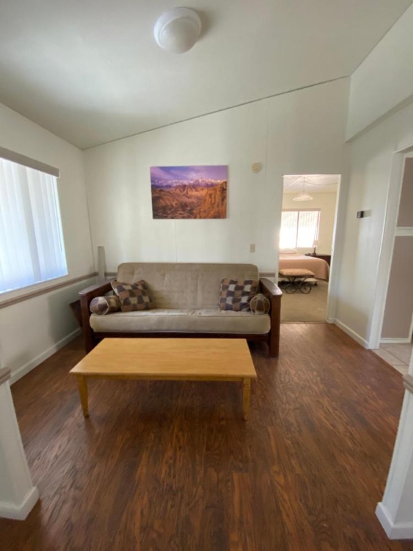 Bristlecone Motel image 28