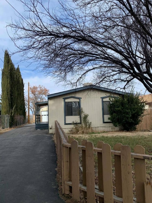 Bristlecone Motel image 33